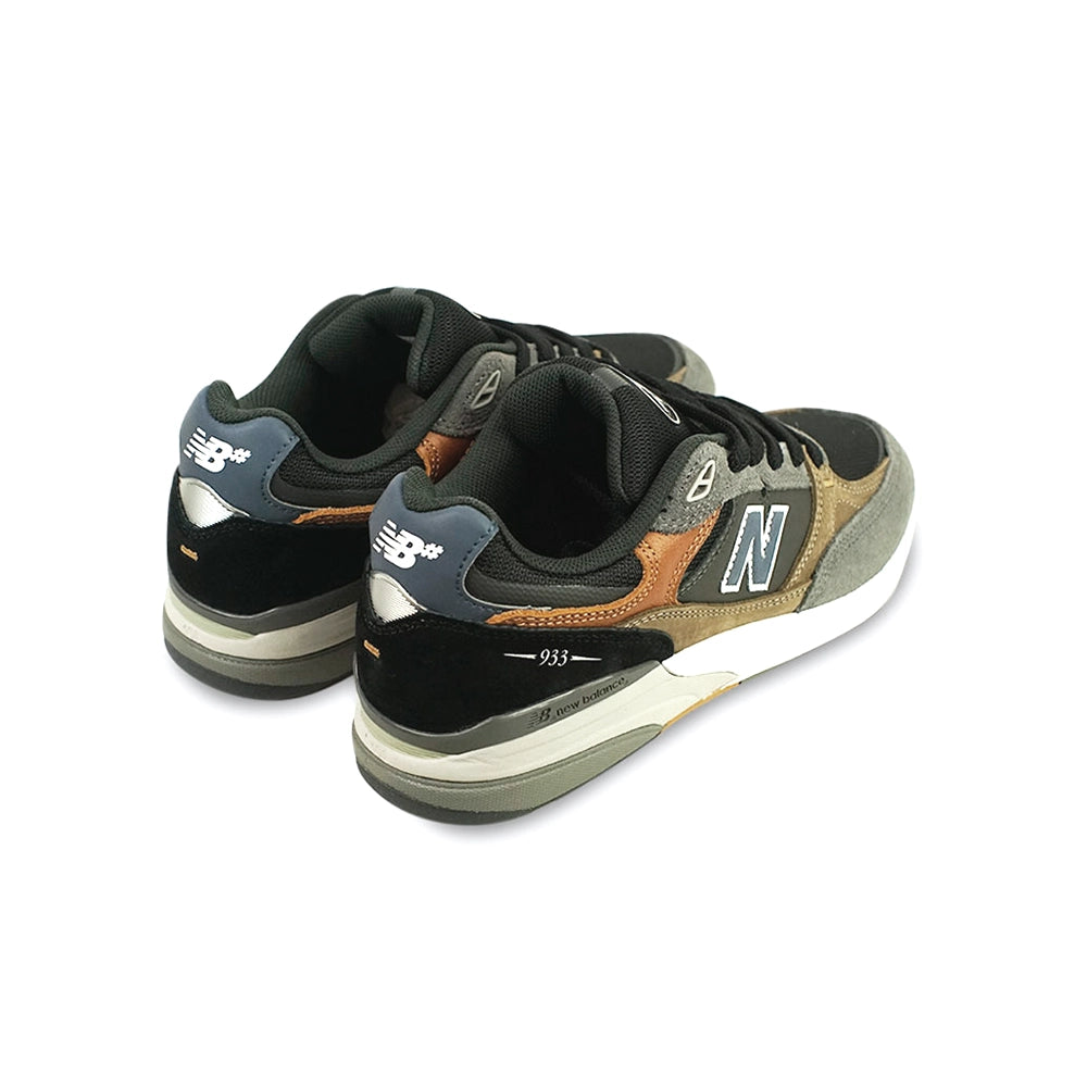 New Balance Numeric - NM933MLT
