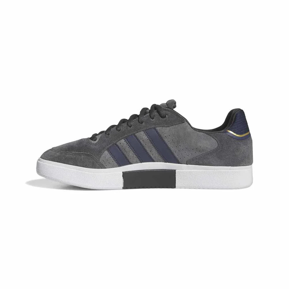 Adidas - Tyshaw low - carbon/carbon/grefiv