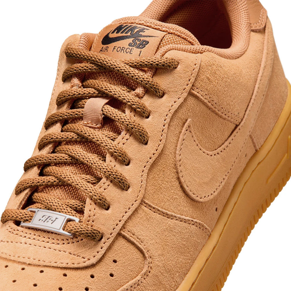 Nike SB - Air Force 1 - Flax/Flax-Black