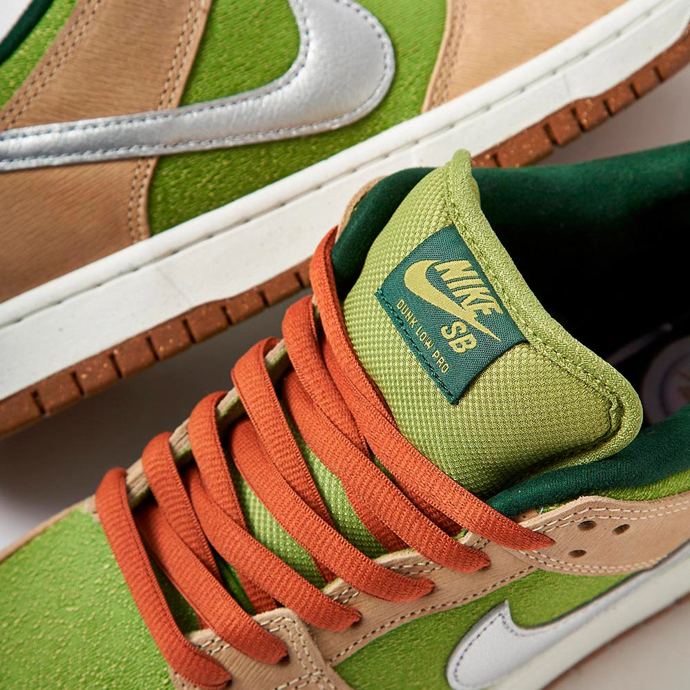 Nike SB 'Escargot' Dunk Low Pro WC Skate Shoes - Sesame/Metallic Silver-Pear-Fir