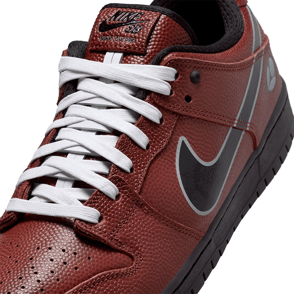 Nike SB Dunk Low Pro - Limosine