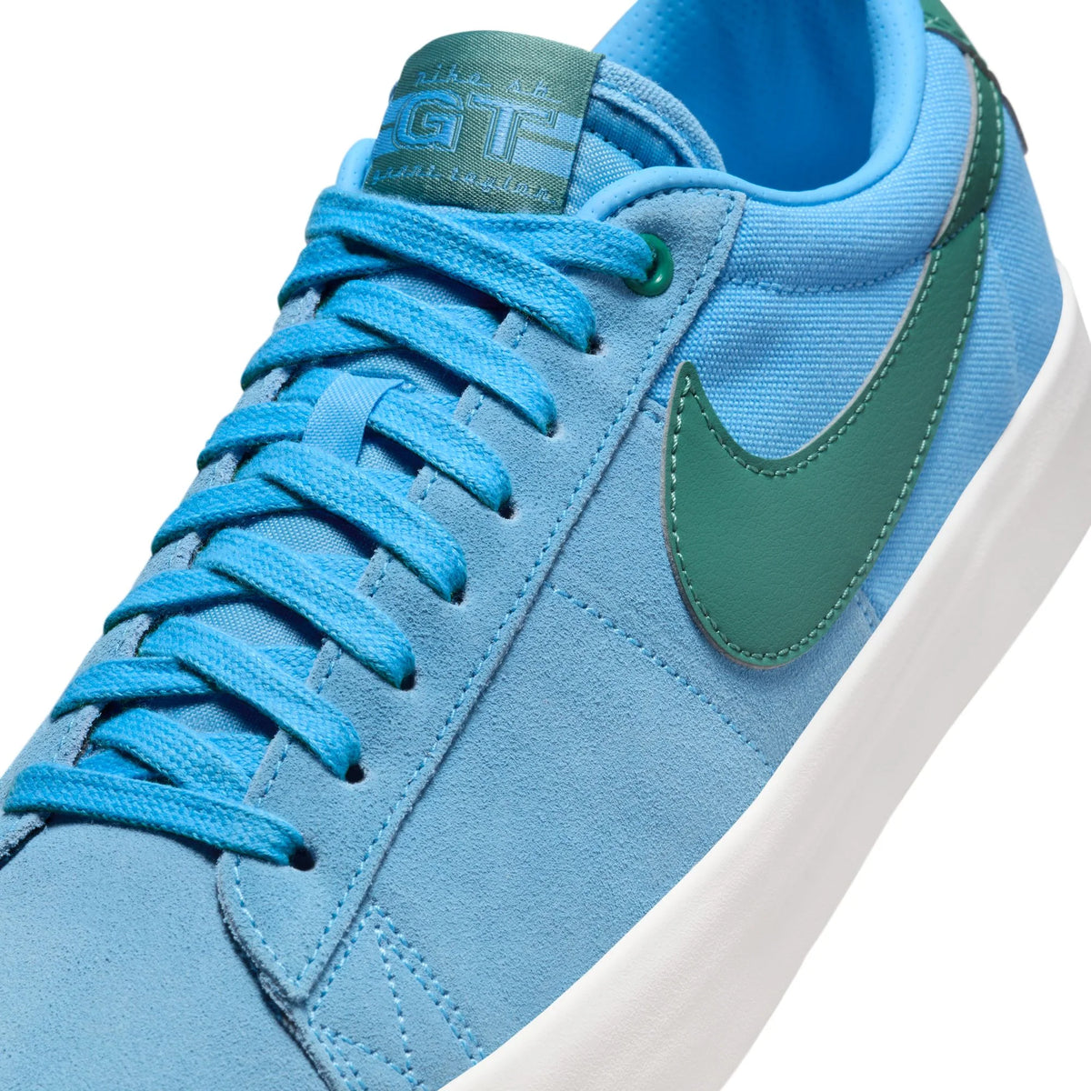 Nike SB Zoom Blazer Low Pro GT University Blue/Summit White/Bicoastal