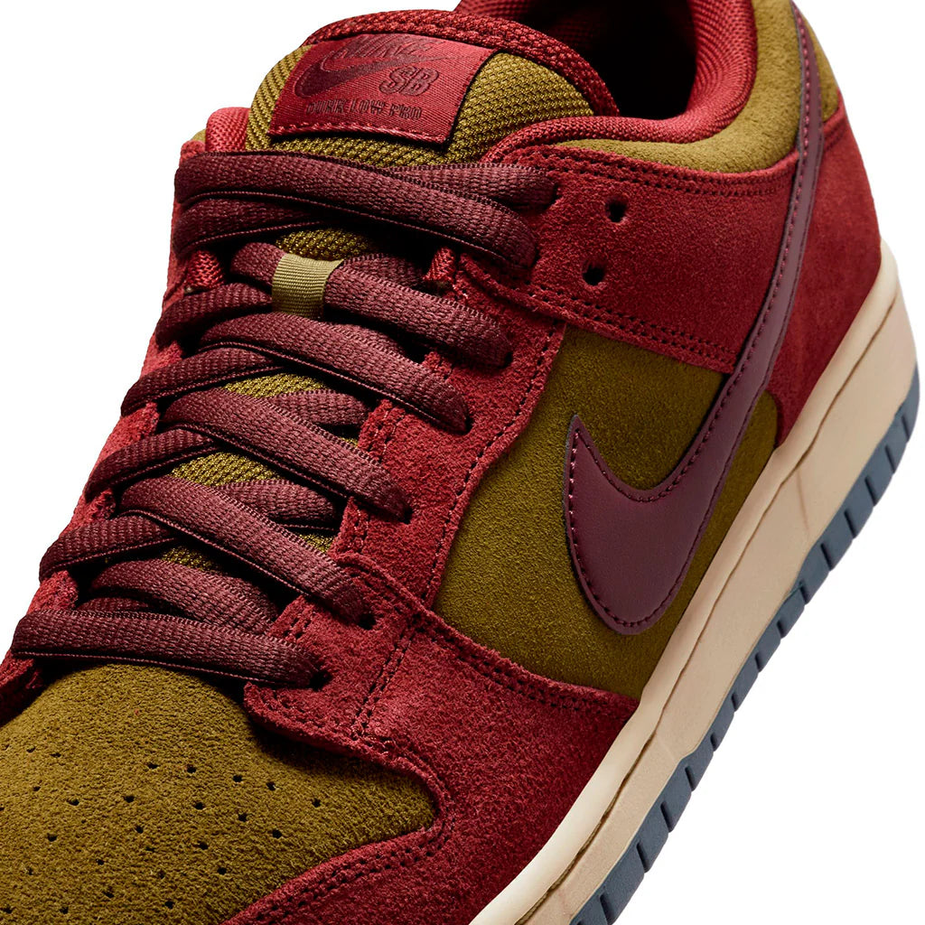 Nike SB Dunk Low Pro - Dark Team Red/Burgundy Crush
