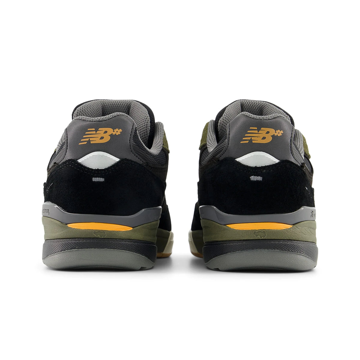 New Balance Numeric - NM933BST