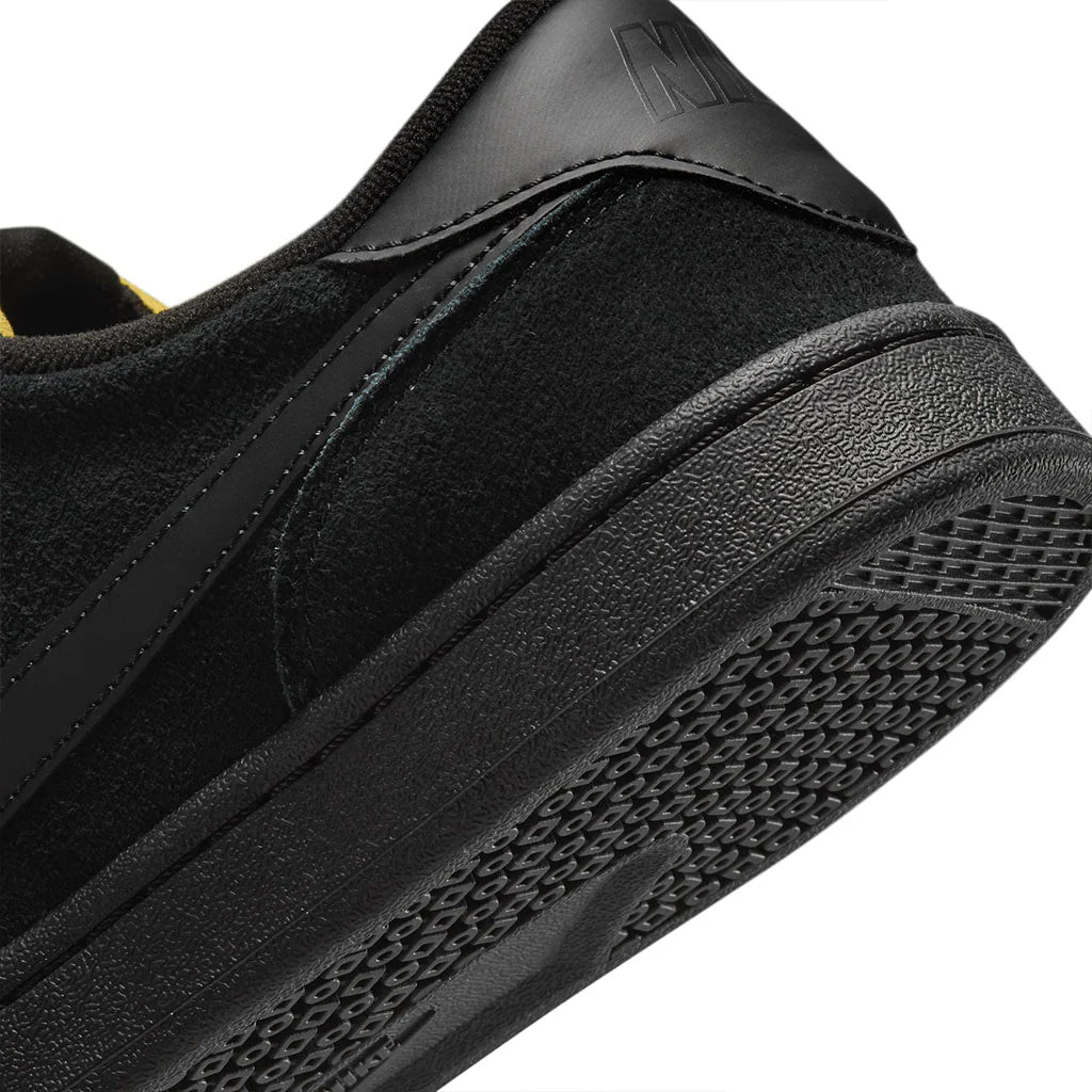 Nike SB - FC Classic - Black/Black/Black